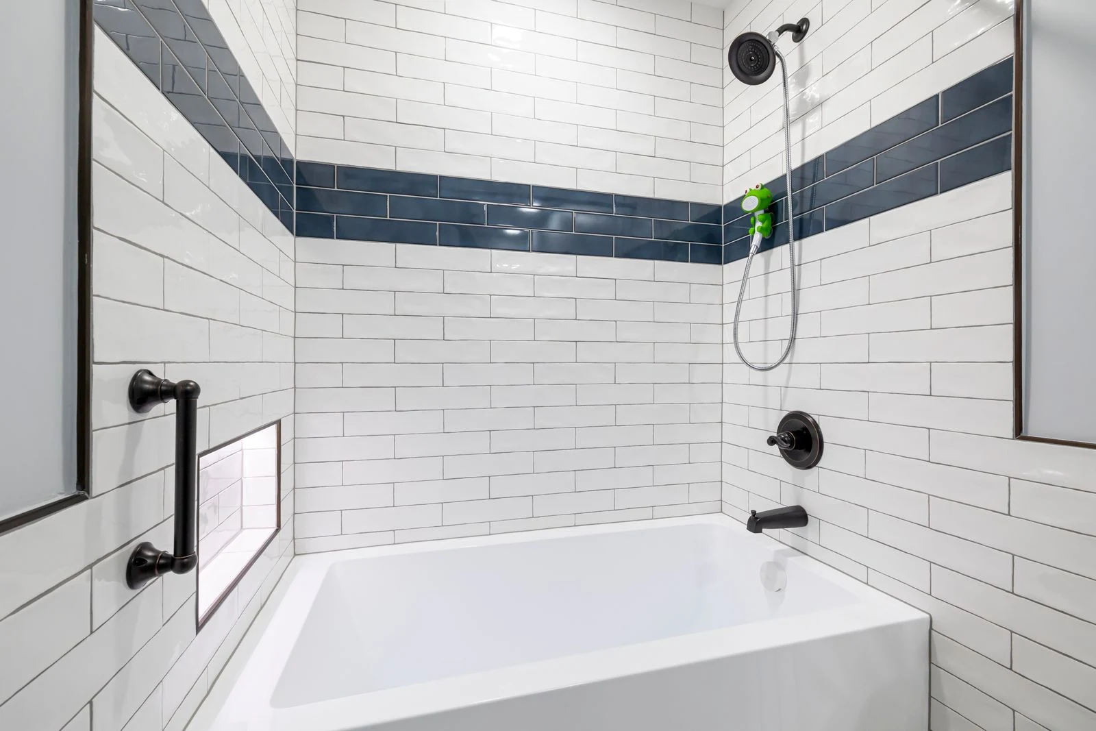 Bathroom layout and fittings